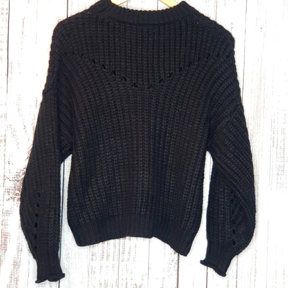 EUC Elodie cable knit sweater, black size XS Balloon sleeves peek through knit.